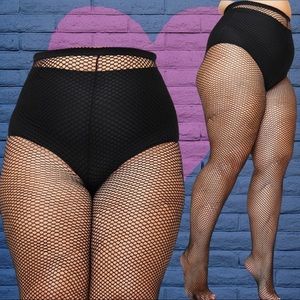 HER FREAKY TENDENCIES FISHNET TIGHTS NWT
